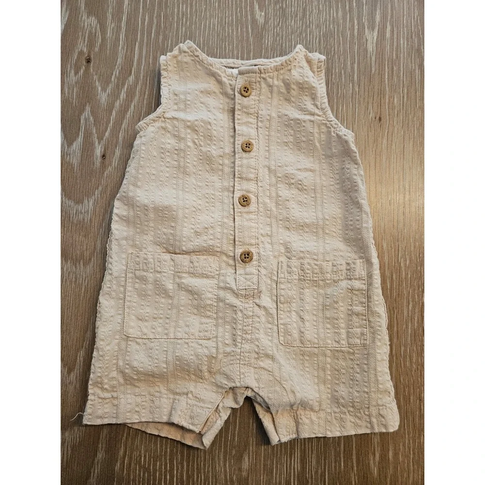 Carter's baby‎ boy romper 3 mos